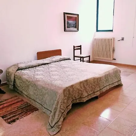 Apartament La Casa Di Antonio Martano