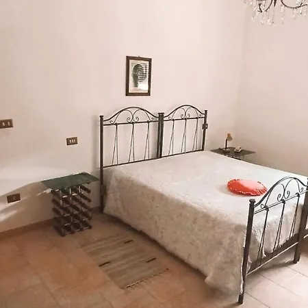 La Casa Di Antonio Apartament *